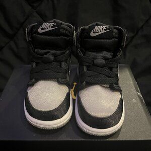 🔥👟 Air Jordan 1 “Black Satin Shadow” – Toddler Size 5C – Brand New – OG Box 🔥